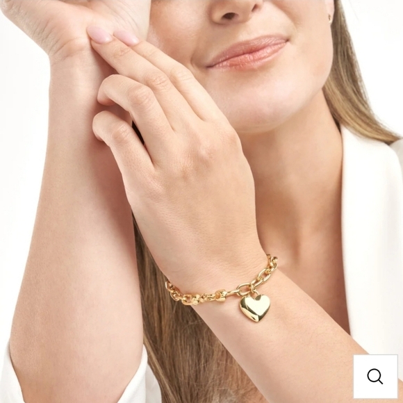 🔹️House of Harlow🔹️ 1960 Chunky Gold Chain Heart Charm Bracelet - Picture 7 of 7